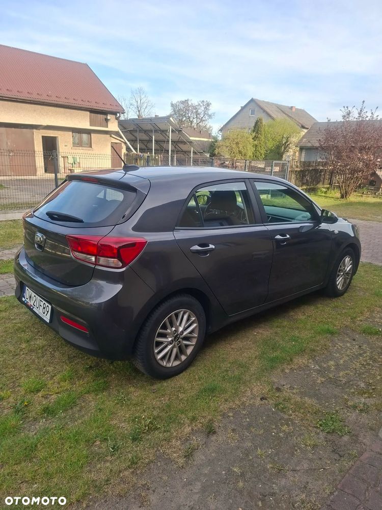 Kia Rio 1.2 M (klm) - 4