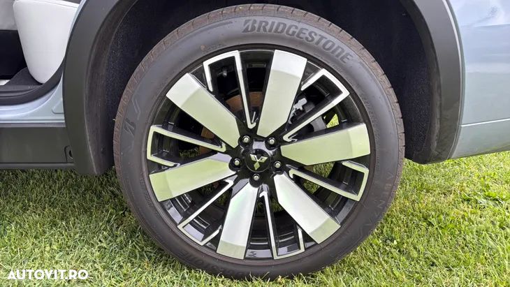 Mitsubishi Outlander 2.4 4WD Plug-In Hybrid Top - 17