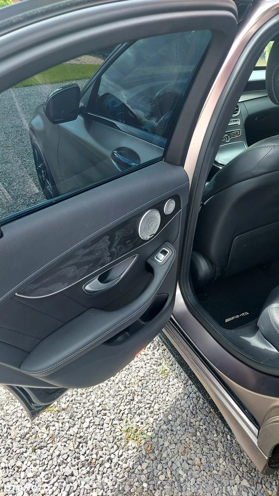 Mercedes-Benz Klasa C 300 7G-TRONIC AMG Line - 7