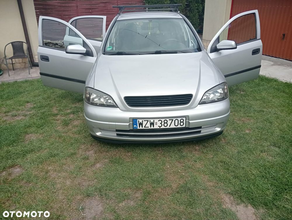 Opel Astra - 2