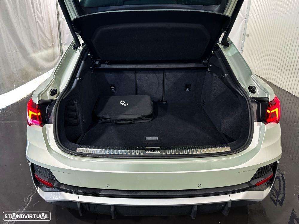 Audi Q3 Sportback 45 TFSIe S line S tronic - 54