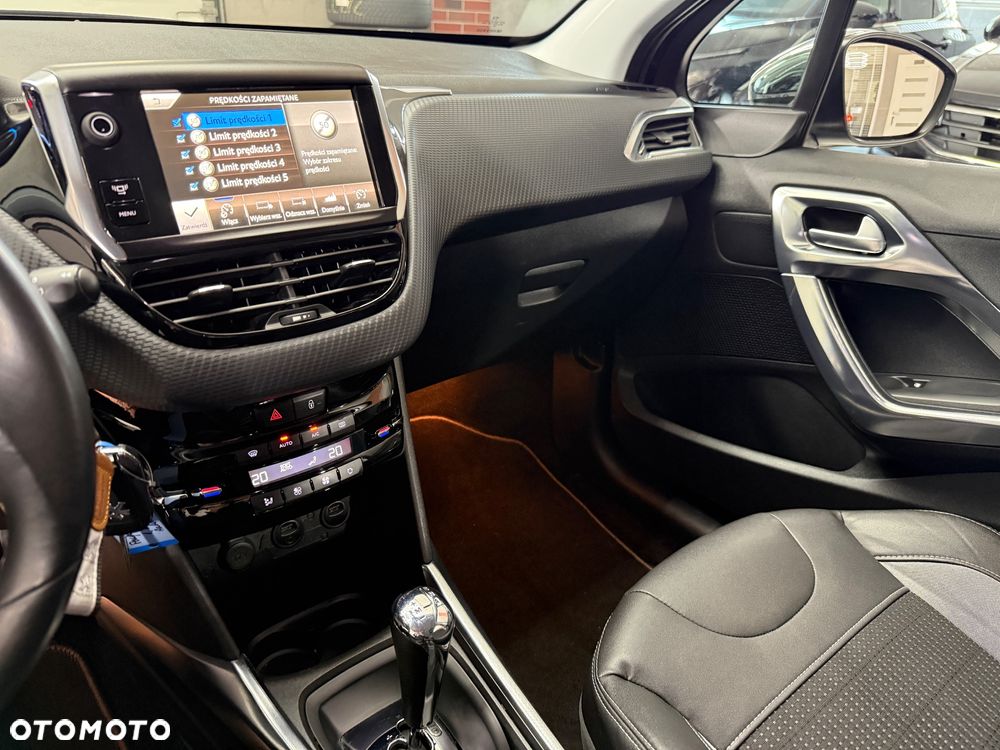 Peugeot 2008 e-HDi FAP 92 ETG6 STOP & START Allure - 22