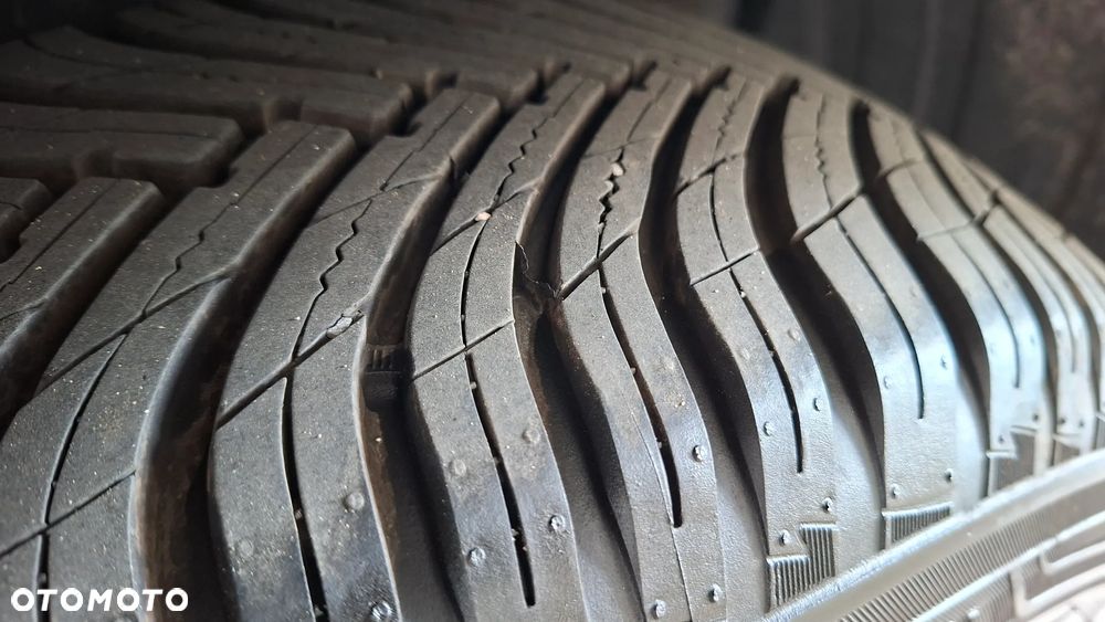 Toyota RAV4 1.8 VVT-i Terra 2WD - 13