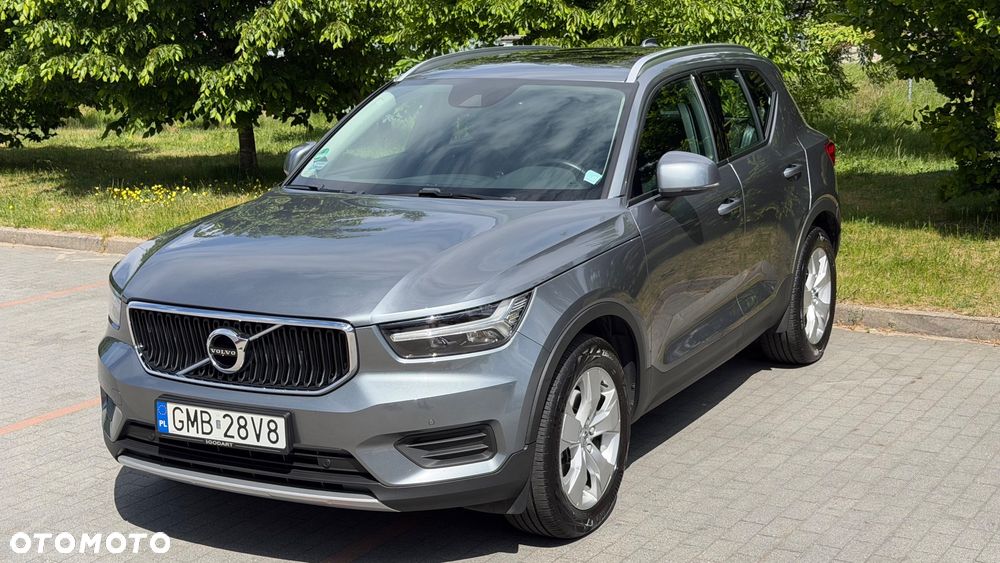 Volvo XC 40 T4 AWD Momentum - 1