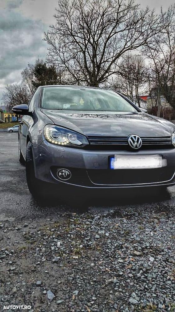 Volkswagen Golf 2.0 TDI DPF Highline - 1