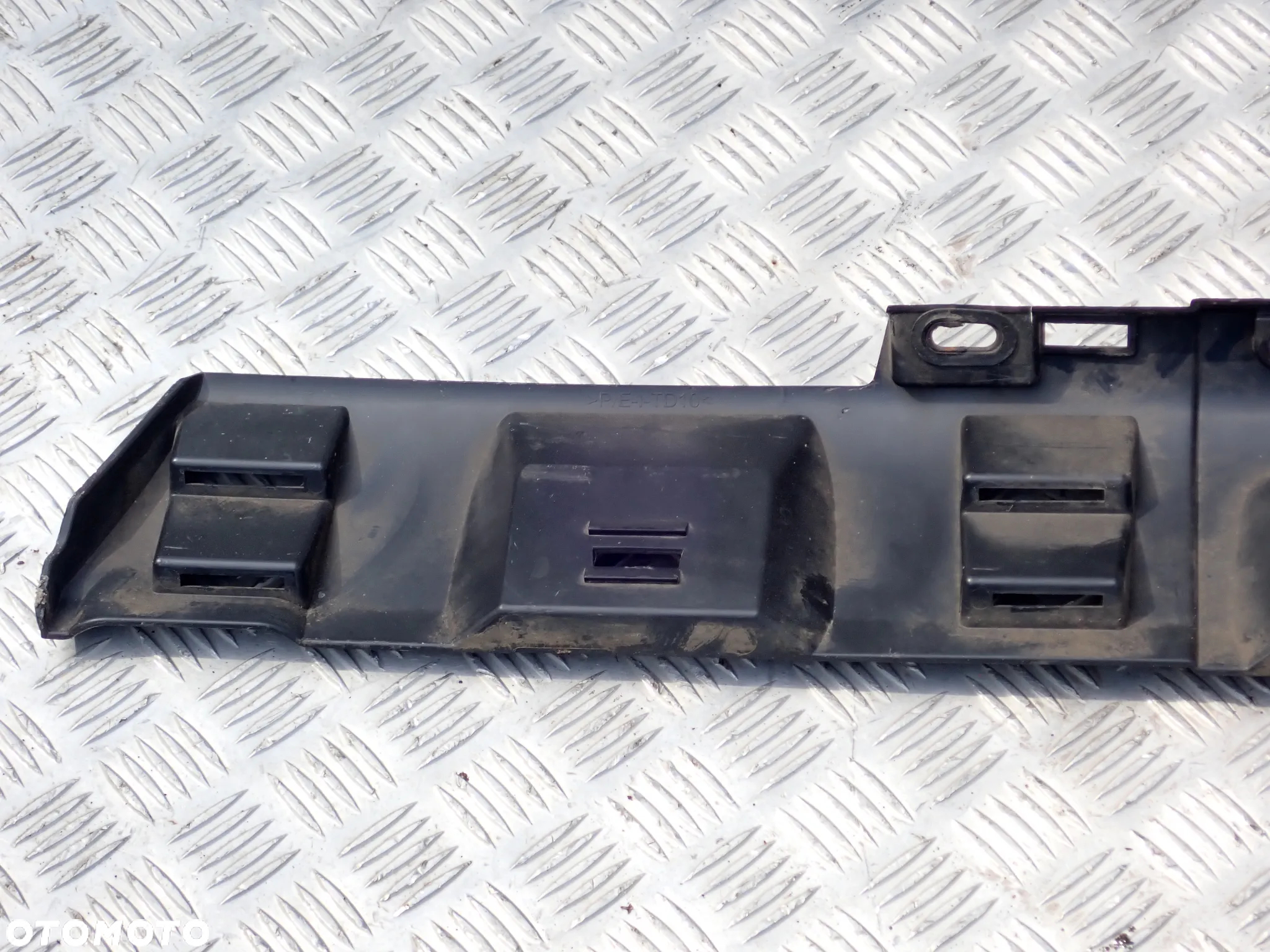 PRÓG LISTWA PROGOWA LEWA /PRAWA  DACIA LOGAN SANDERO II  76419-1761R / 76426-0776R - 7