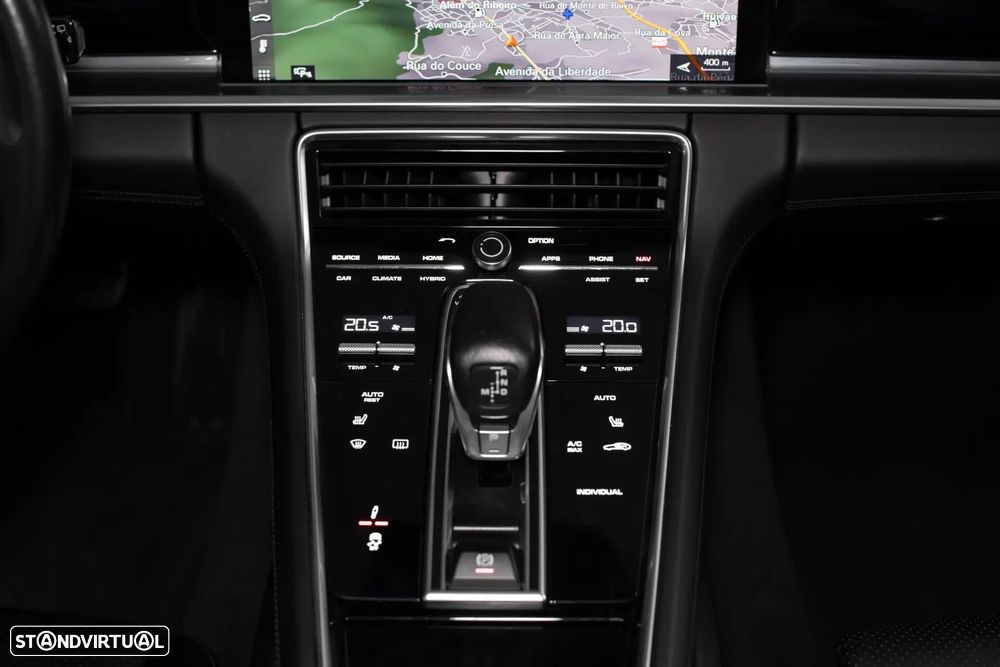 Porsche Panamera Sport Turismo 4 E-Hybrid - 42