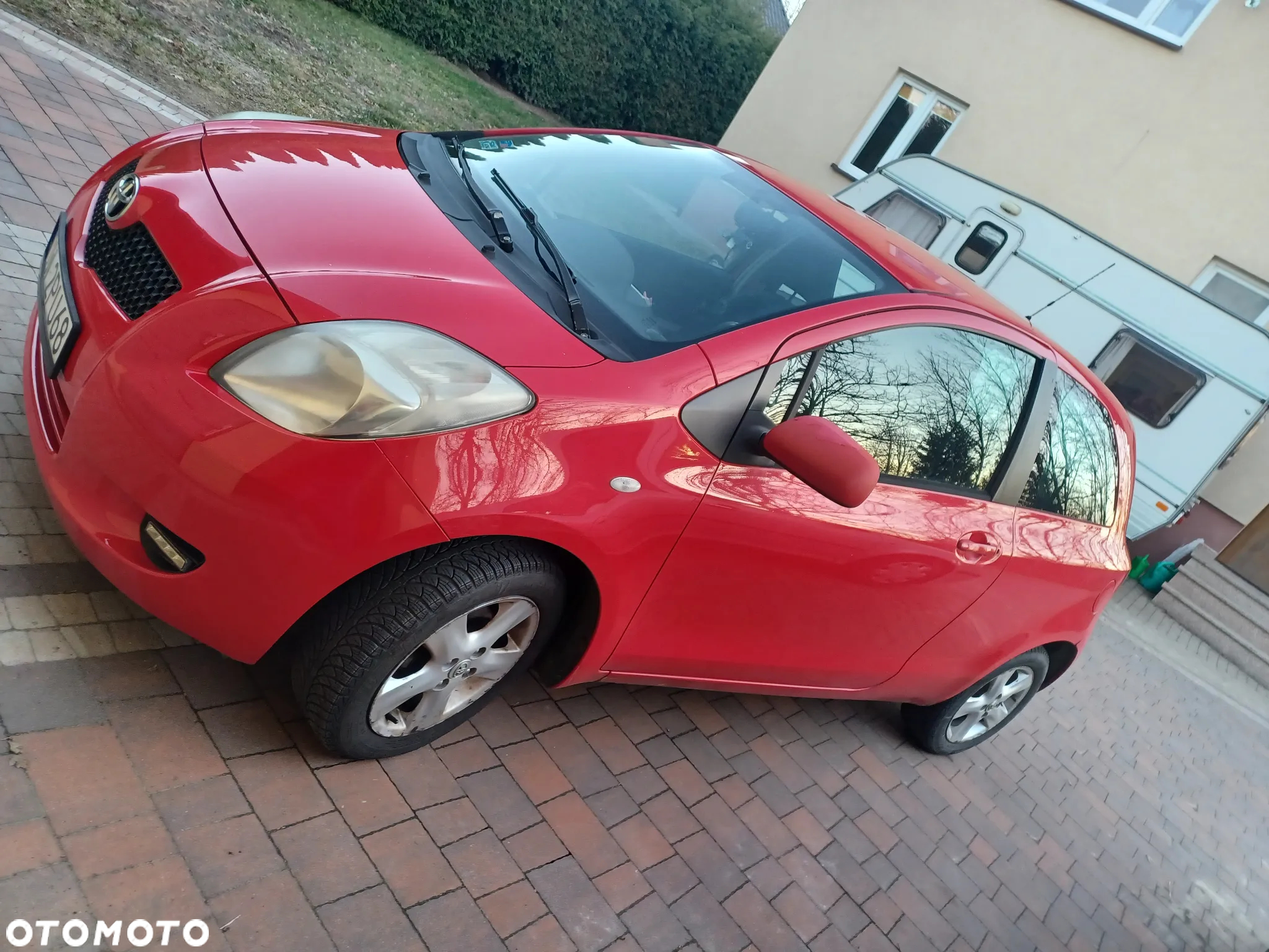 Toyota Yaris 1.0 Terra - 2