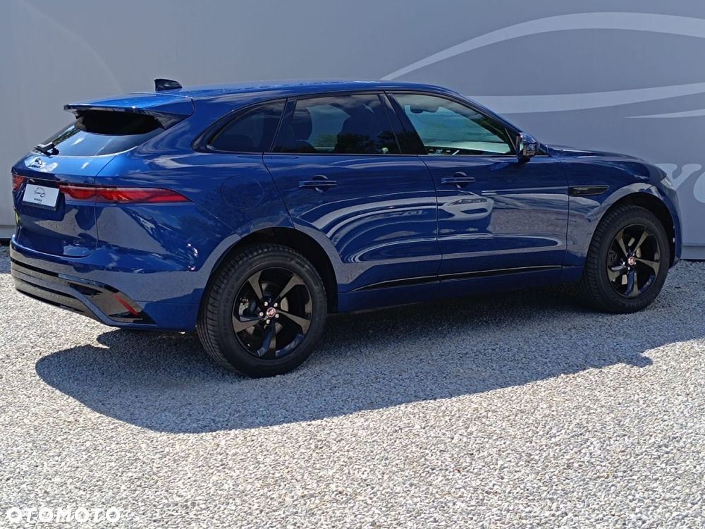 Jaguar F-Pace - 10