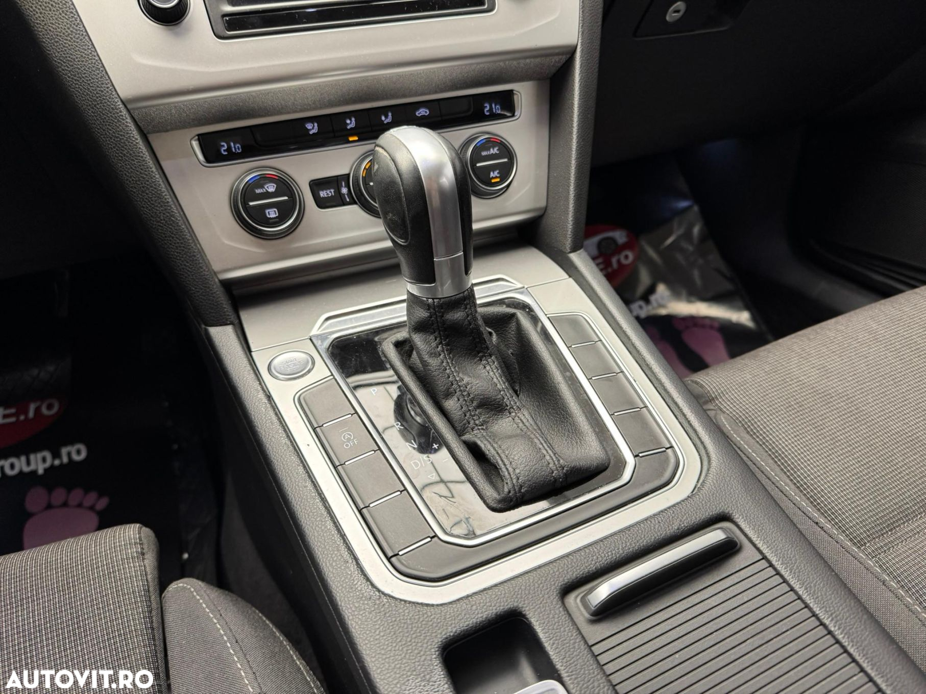Volkswagen Passat - 9