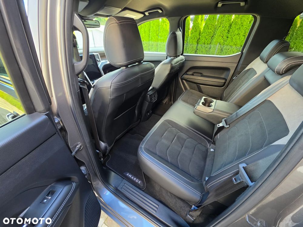 Volkswagen Amarok 3.0 V6 TDi 4MOTION Style - 36