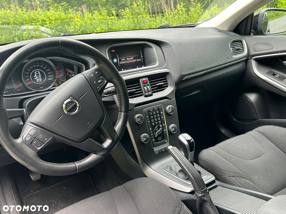 Volvo V40 D2 Kinetic - 15