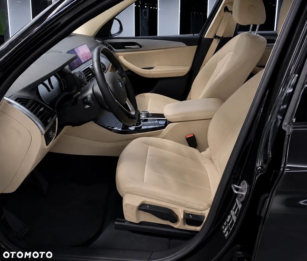 BMW X3 xDrive20i GPF Business Edition - 6