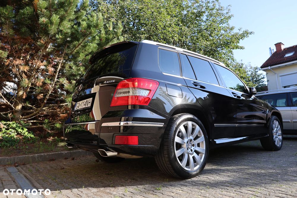 Mercedes-Benz GLK 300 4Matic 7G-TRONIC SPORT EDITION - 15