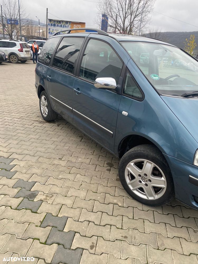 Volkswagen Sharan 1.9 TDI Comfortline Family - 3