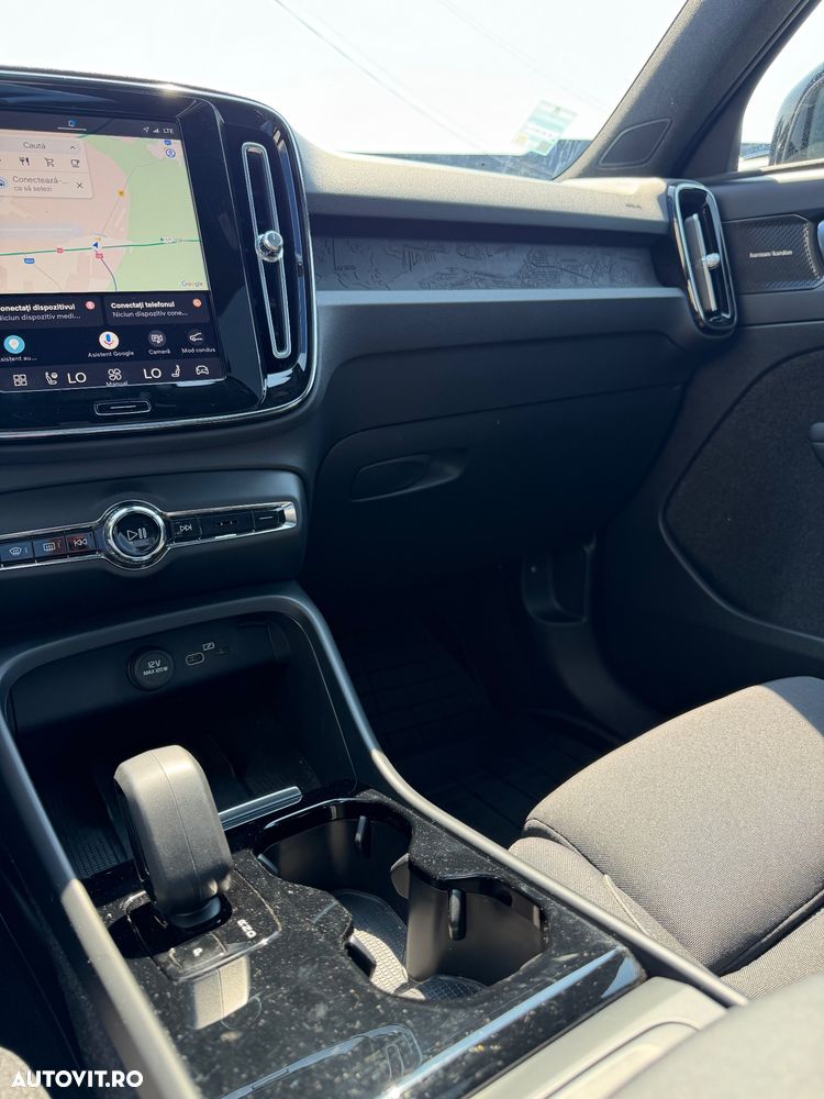 Volvo XC 40 - 18