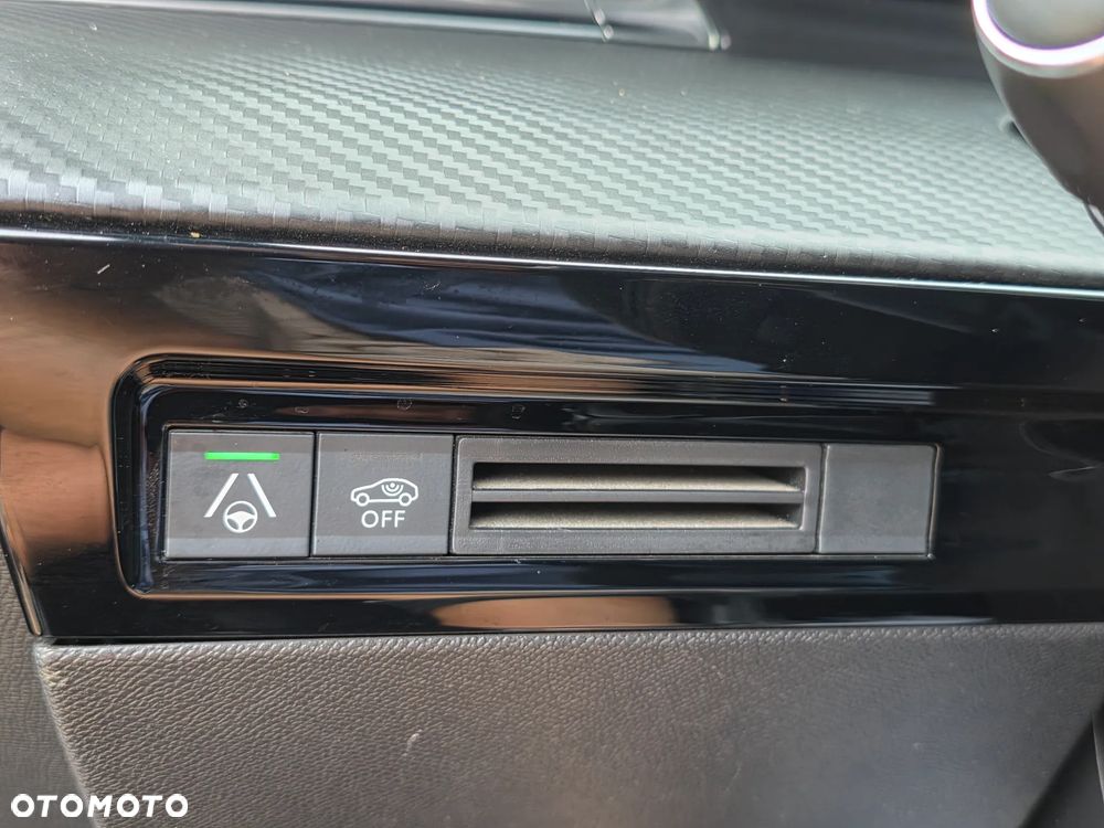 Peugeot 508 BlueHDi 130 EAT8 Allure Business-Paket - 24