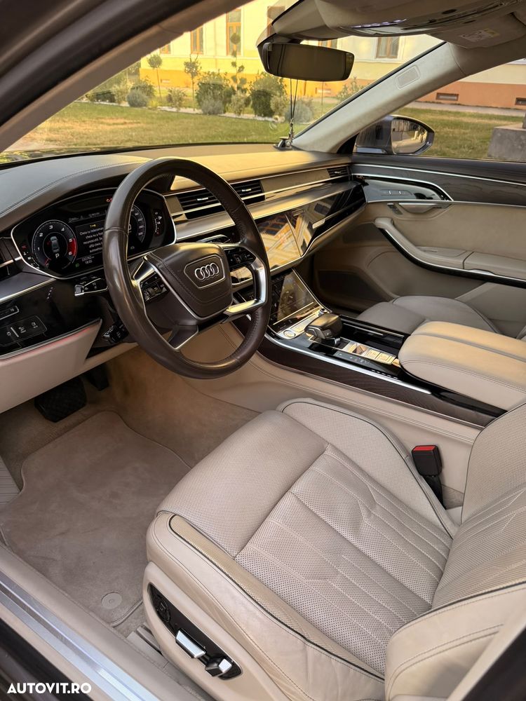 Audi A8 - 9