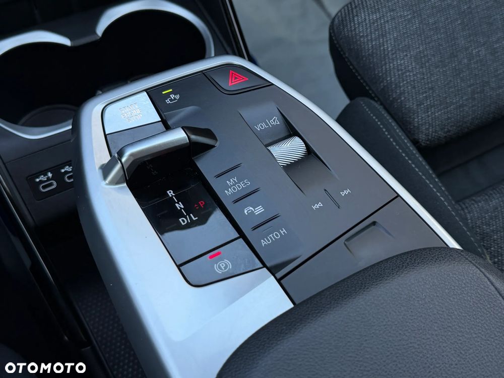 BMW X1 sDrive18d Advantage - 25