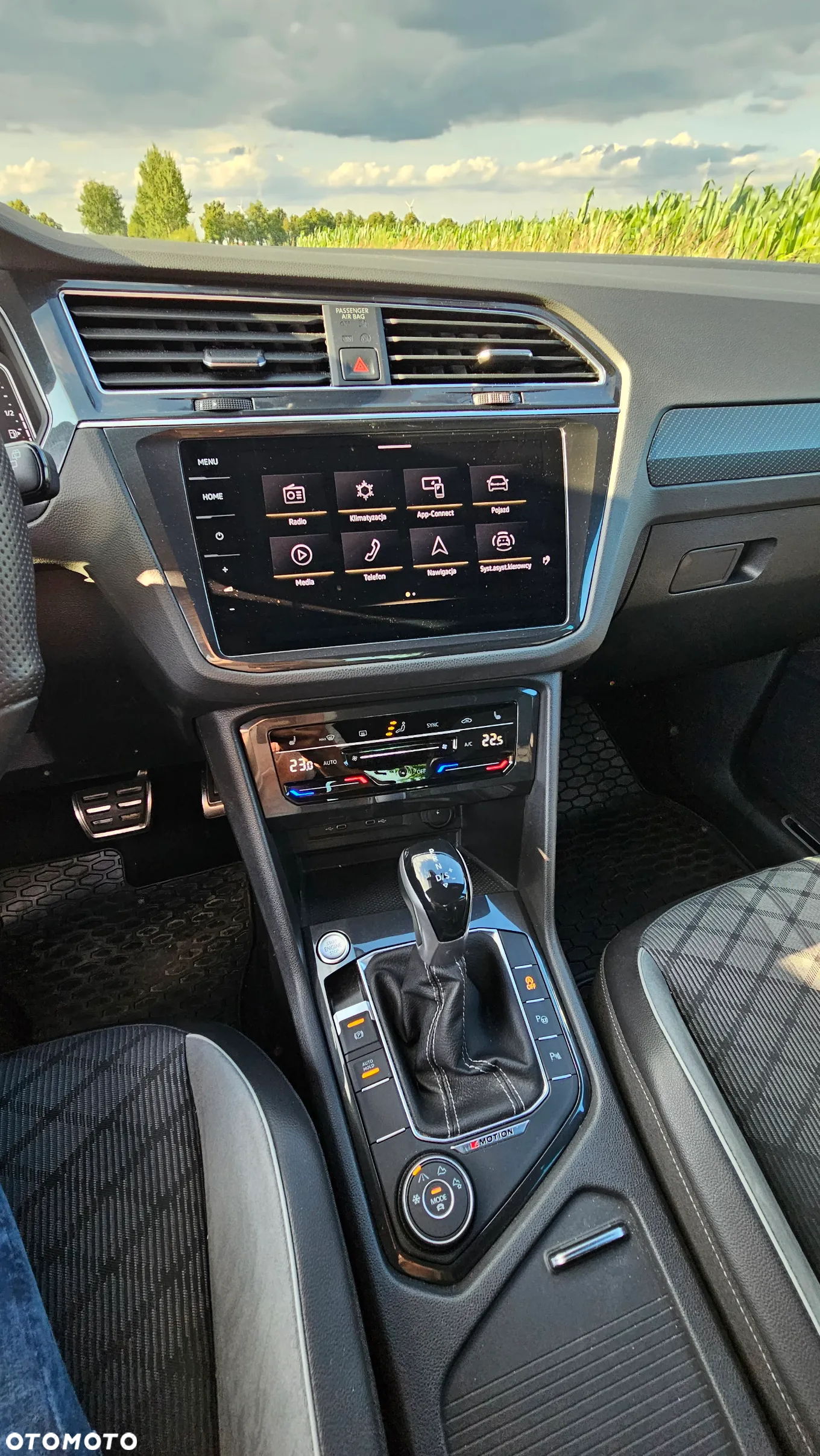 Volkswagen Tiguan 2.0 TDI SCR 4Mot R-Line DSG - 14