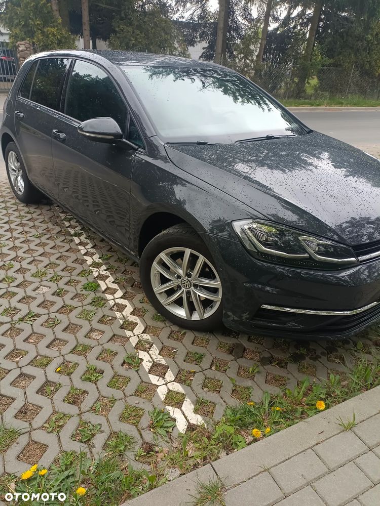 Volkswagen Golf - 9