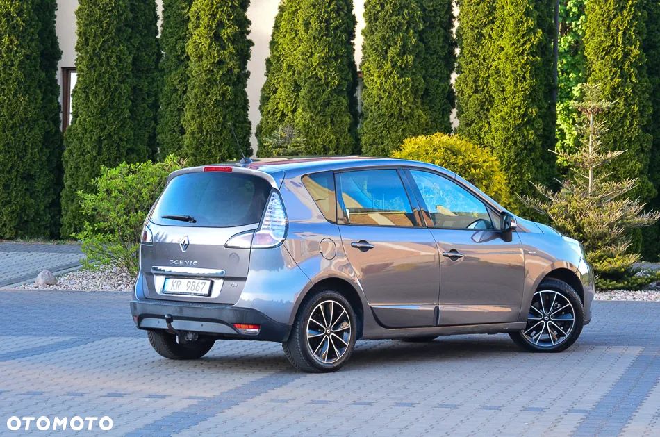 Renault Scenic Energy TCe 115 S&S Xmod Bose Edition - 21