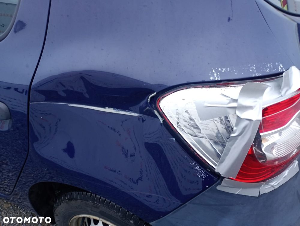 Dacia Sandero 1.2 16V 75 Essentiel - 9