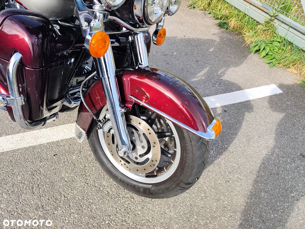 Harley-Davidson Touring Electra Glide - 25