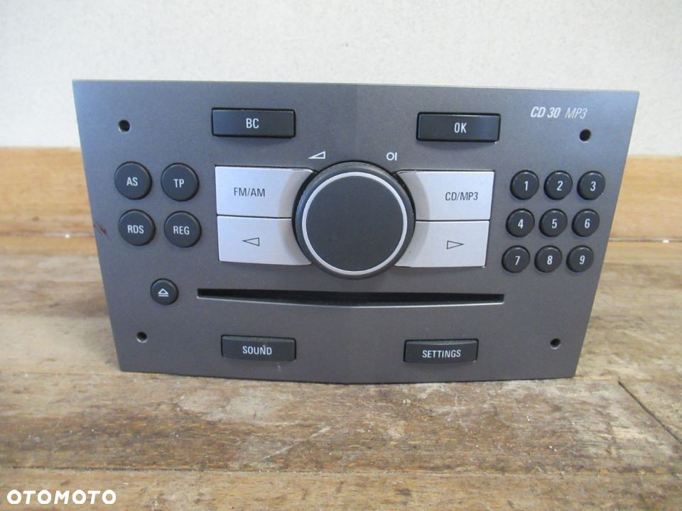 RADIO CD WYŚWIETLACZ CD30 MP3 OPEL ASTRA 3 III H 13190742 - 1