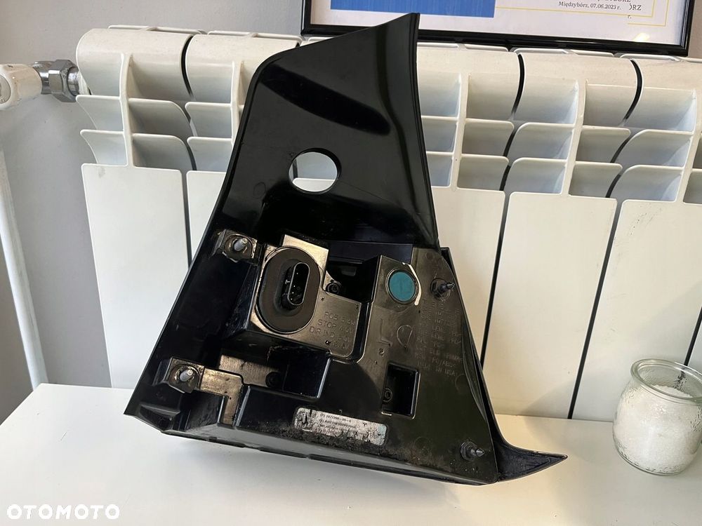 Lampa lewa tylna TESLA MODEL 3 klapka ładowarki komplet - 5