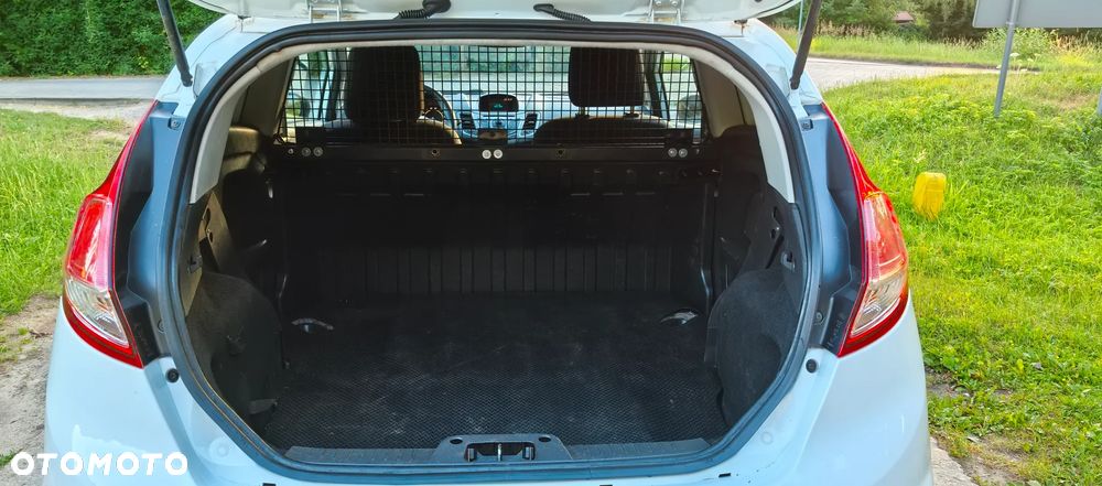 Ford Fiesta 1.6 TDCi Champions Edition - 12