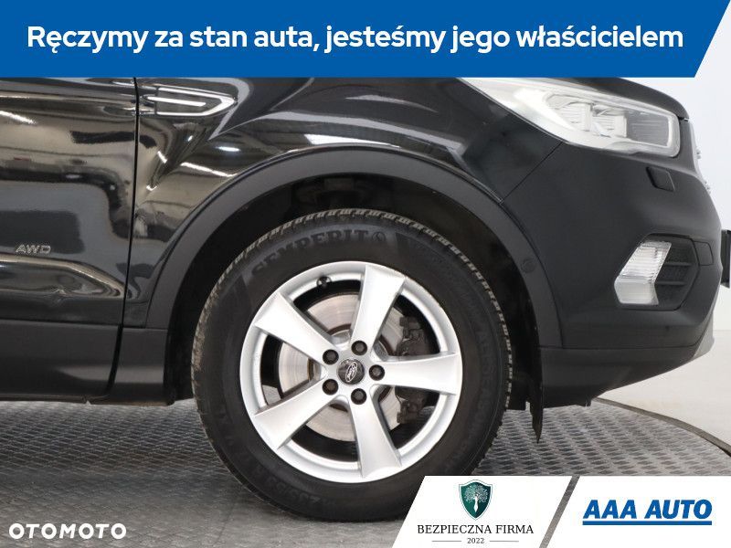 Ford Kuga - 17