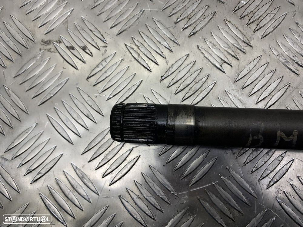 Transmissão Dto Frente BMW X5 (E53) 3.0 d REF. 7505004 MOTOR M57 306D3 - 2