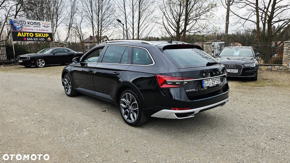 Skoda Superb 2.0 TDI SCR 4x4 Scout DSG - 14