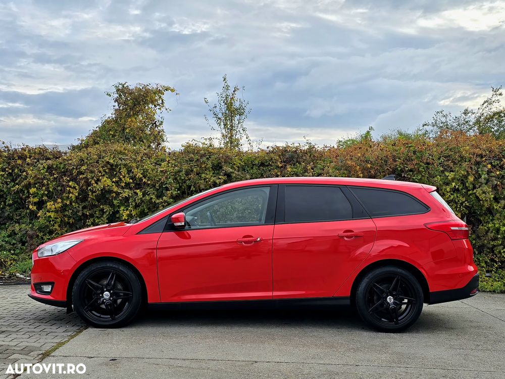 Ford Focus - 13