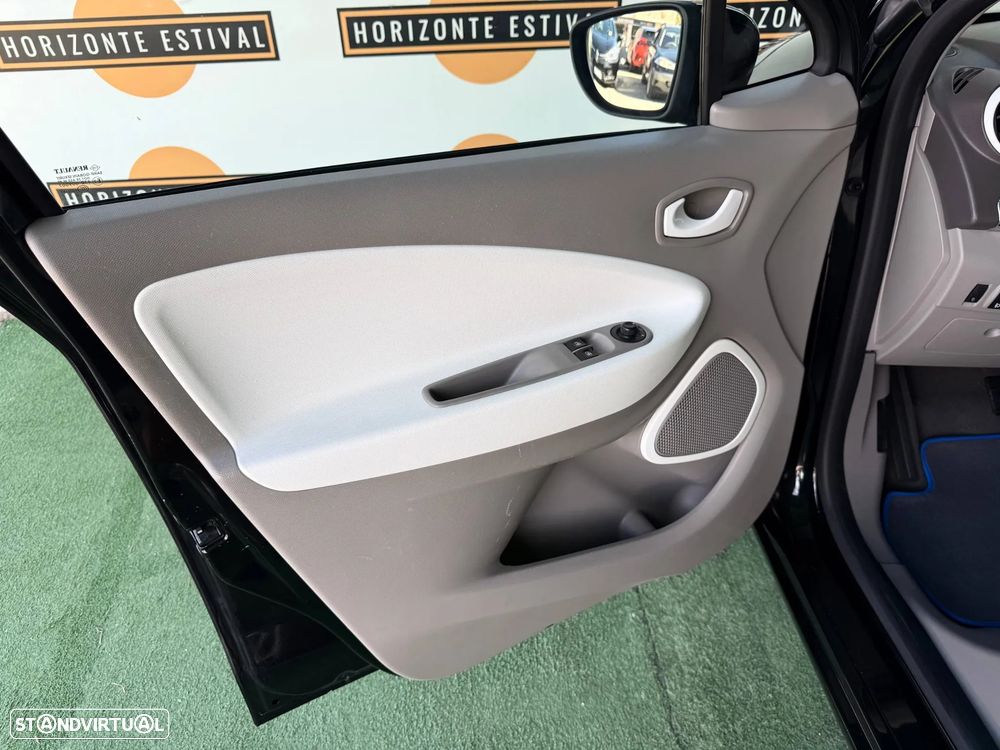 Renault Zoe (c/ Bateria) 22 kwh Intens - 25