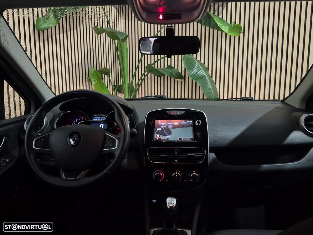 Renault Clio Sport Tourer 0.9 TCe Limited - 24