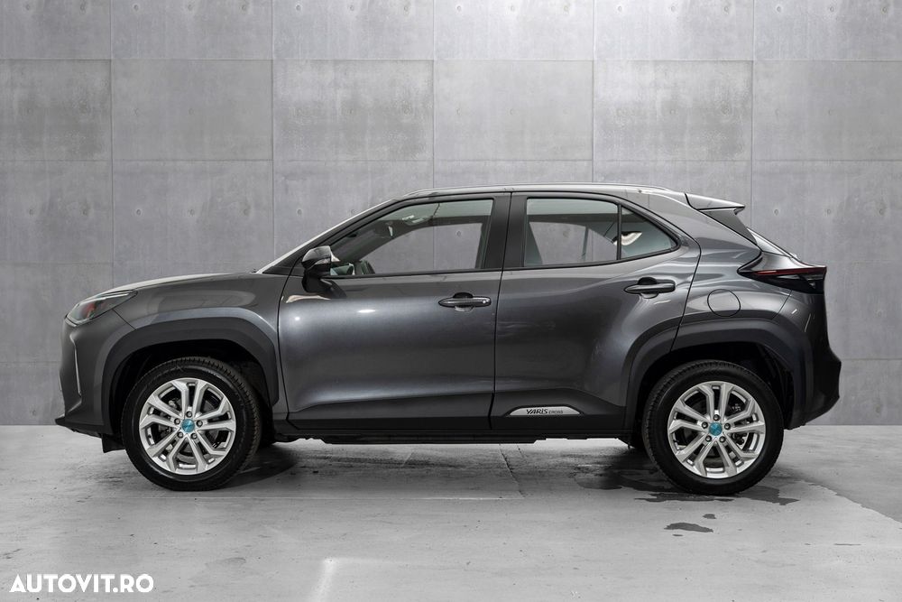Toyota Yaris Cross 1.5 VVT-i HSD 4x4 Dynamic - 6