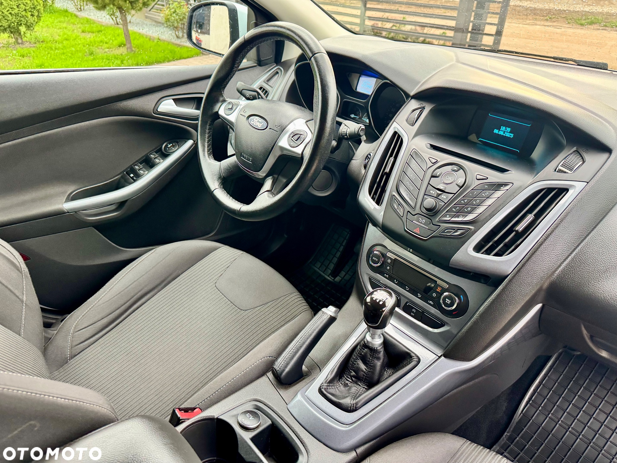 Ford Focus - 24