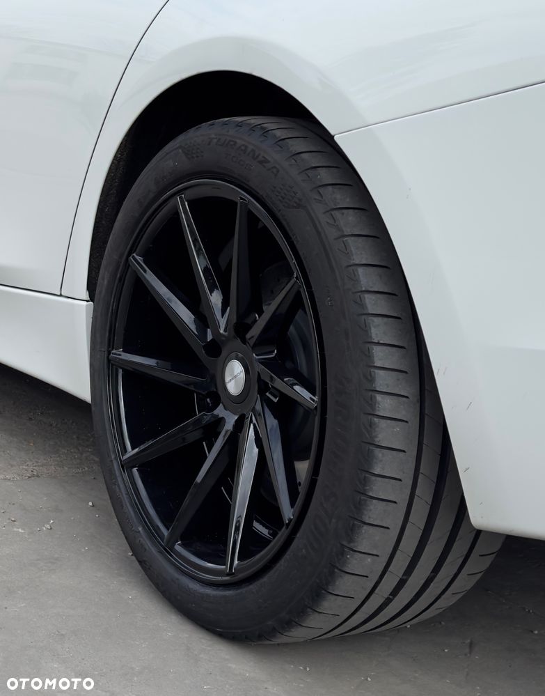 BMW Seria 3 318d - 18