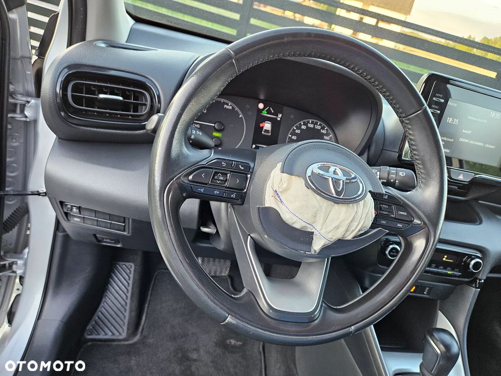 Toyota Yaris - 23