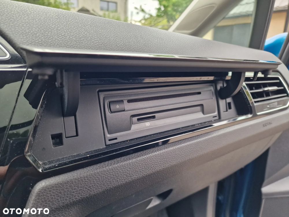 Volkswagen Touran 1.4 TSI BMT Highline DSG - 28