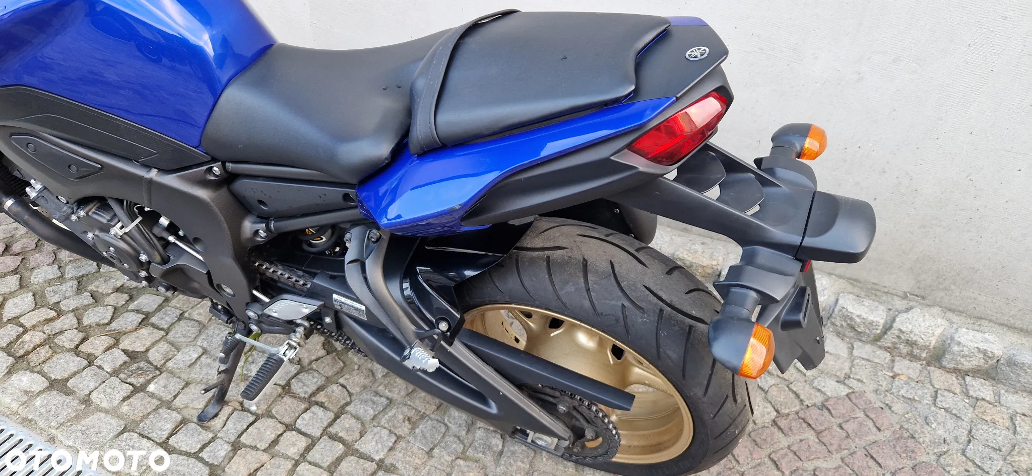 Yamaha FZ - 16