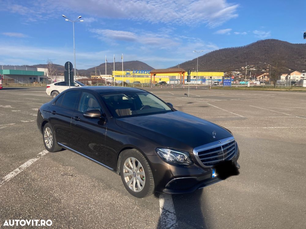 Mercedes-Benz E 220 d 4MATIC Aut. - 8