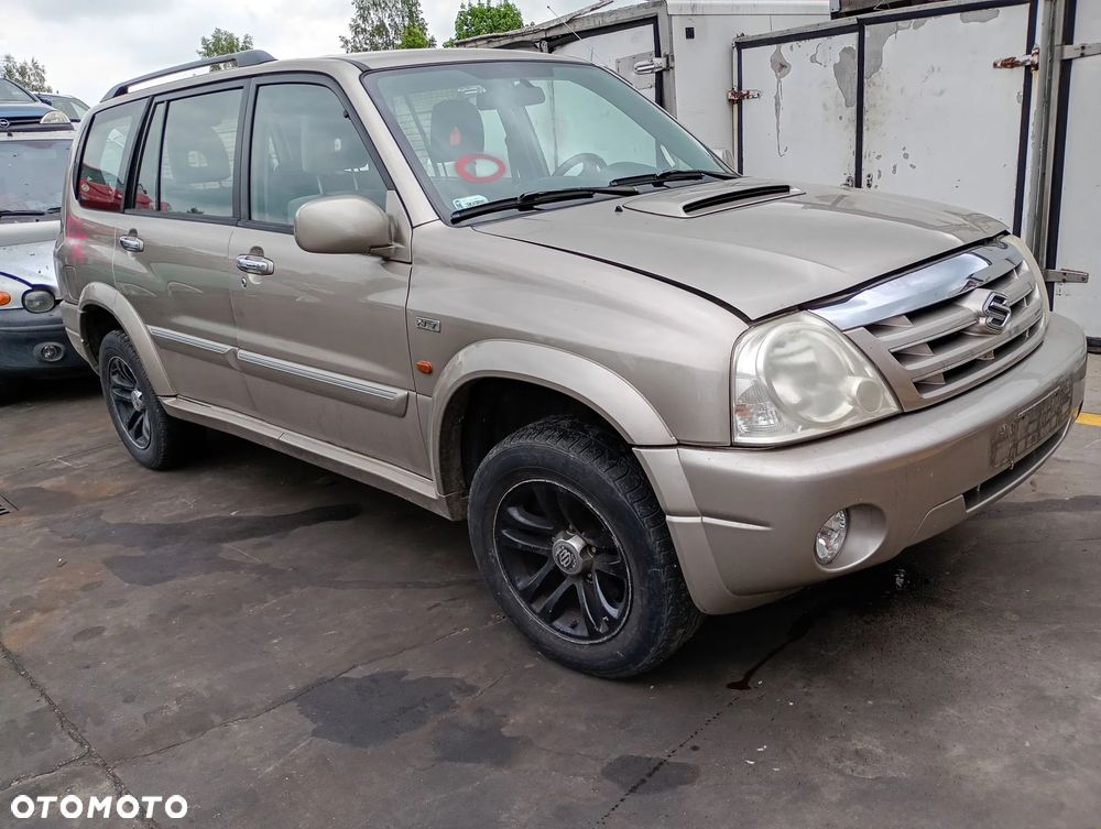 SUZUKI GRAND VITARA XL7 LIFT 04-06 WENTYLATOR CHŁODNICY