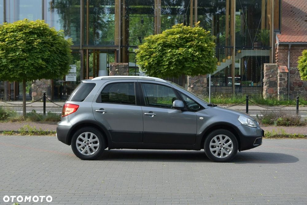 Fiat Sedici - 7