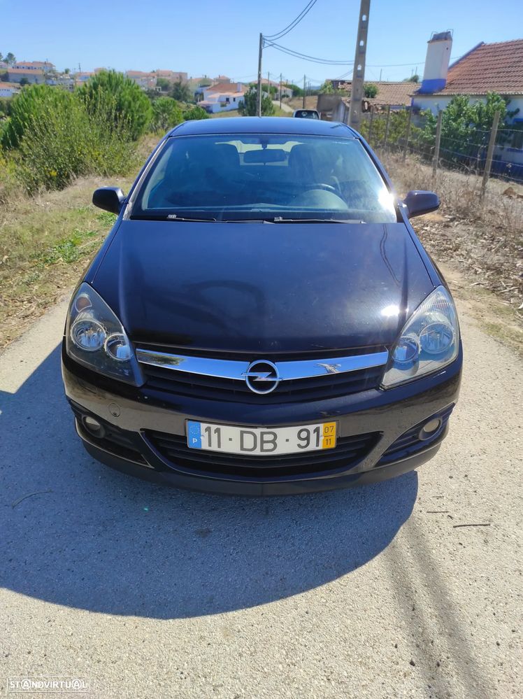 Opel Astra GTC 1.7 CDTi - 3