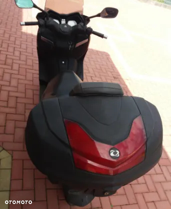 Yamaha X-max - 5