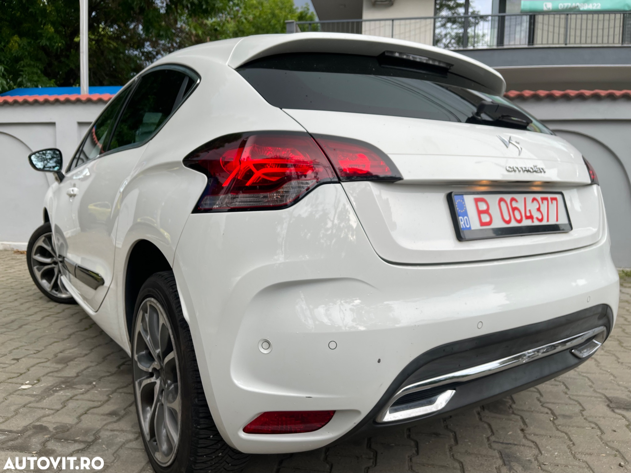 Citroën DS4 THP 200 SportChic - 10
