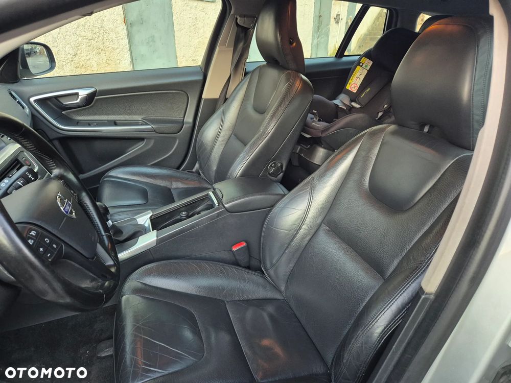 Volvo V60 D4 Edition Pro - 8